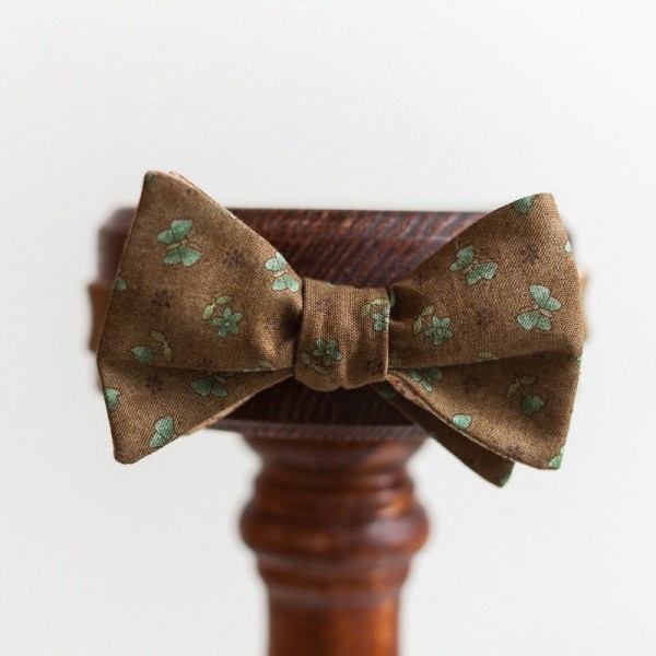 Зеленая галстук-бабочка с цветами и бабочками, 100% хлопок, «Tulip green»
